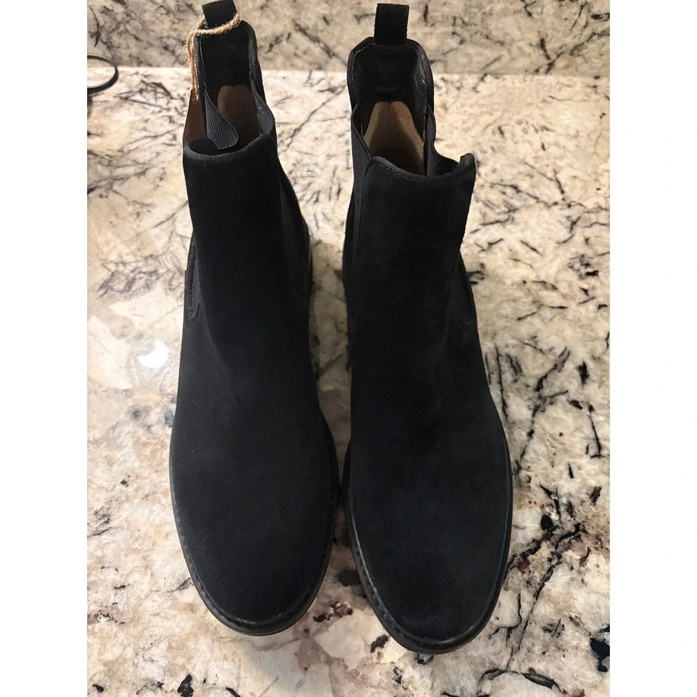 Sofft Leah Chelsea Boots 11M Black Suede Waterproof Pull-On Lug Sole Fall NWOB